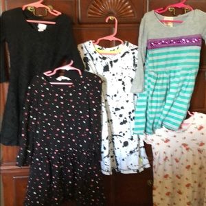Little girls size 5 dresses. Sold together